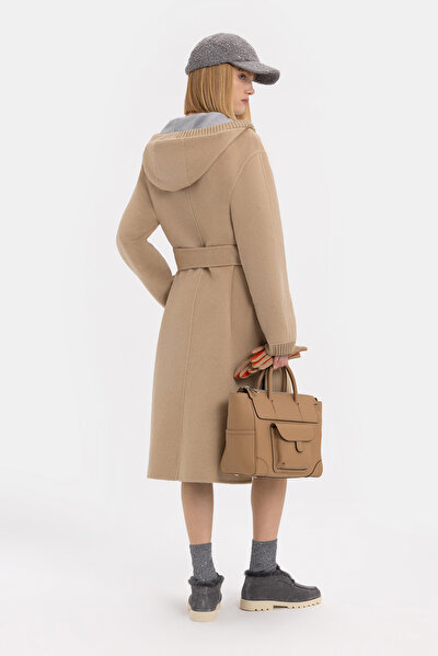 BEIGE LEATHER BAG 4