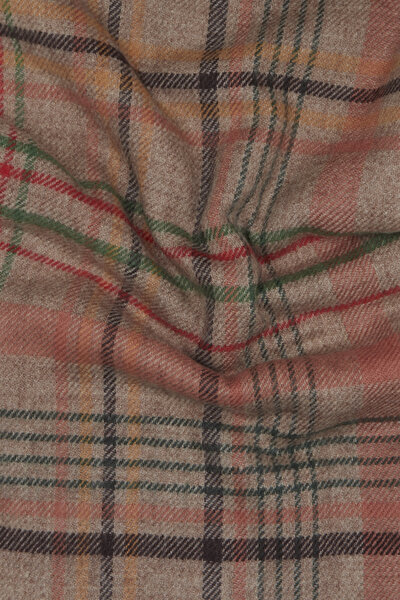 GREEN CHECK SHAWL 3