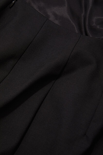 BLACK SLEEVELESS DRESS 5