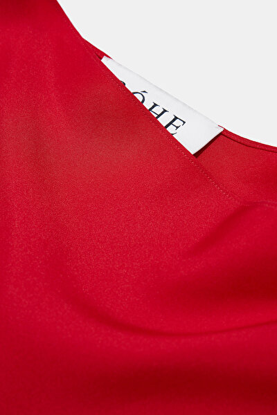 RED SHORT SLEEVE DRESS 3