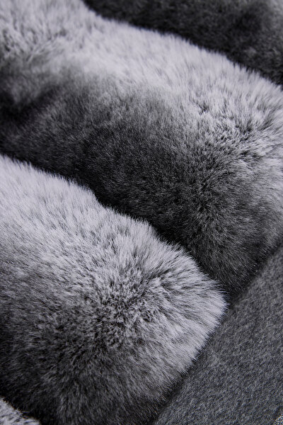 GREY ECO FUR 8