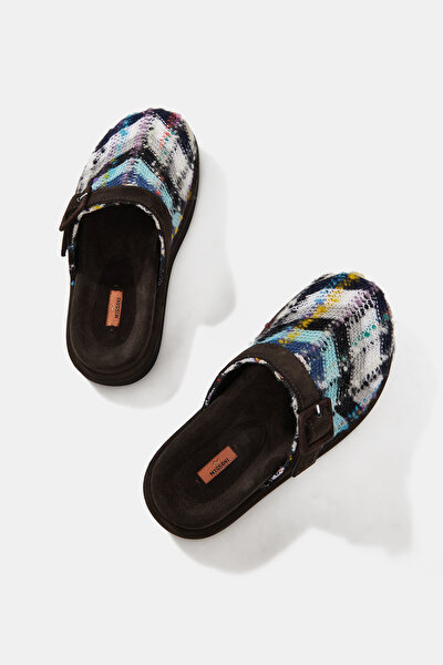 WHITE SLIPPER 4