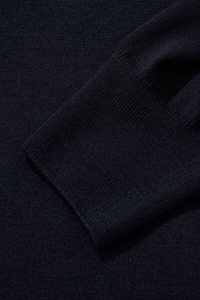 NAVY BLUE 1/2 TURTLENECK TRICOT 4