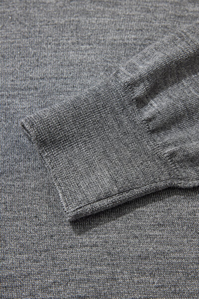 GREY TRICOT 4