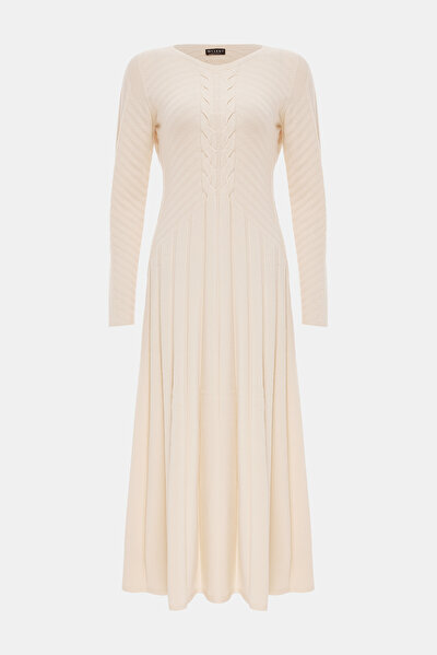 CREAM LONG SLEEVE DRESS 4
