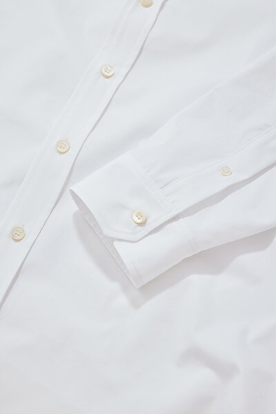 RELAX FIT WHITE SHIRT 4