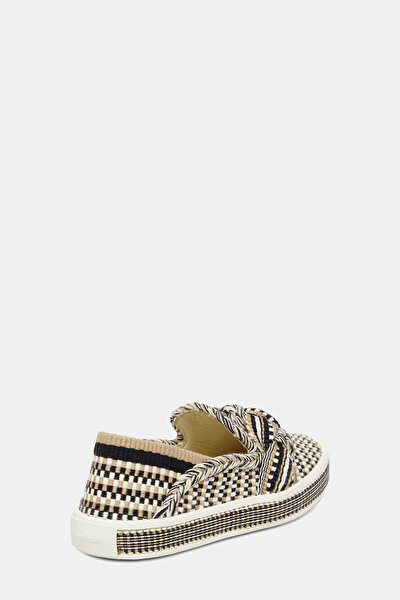 WHITE SHOE 3
