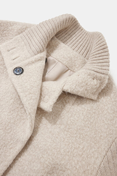BEIGE REEFER JACKET 3