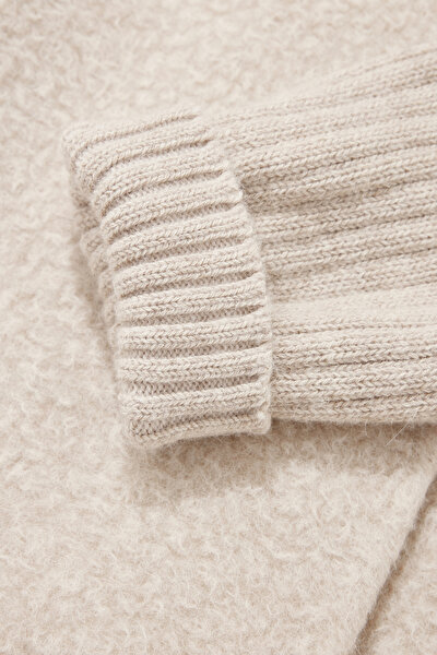 BEIGE REEFER JACKET 4