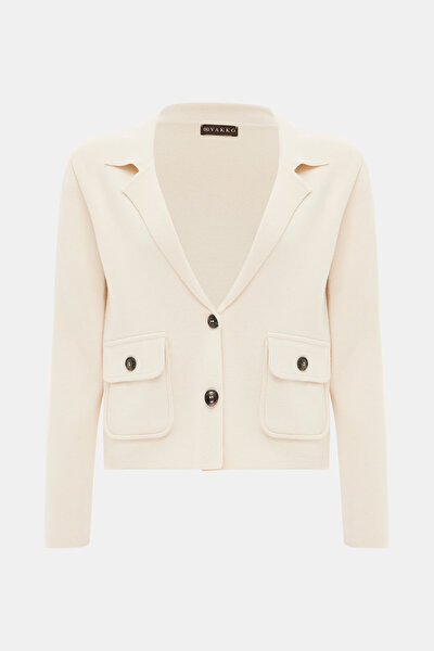 BEIGE JACKET 5