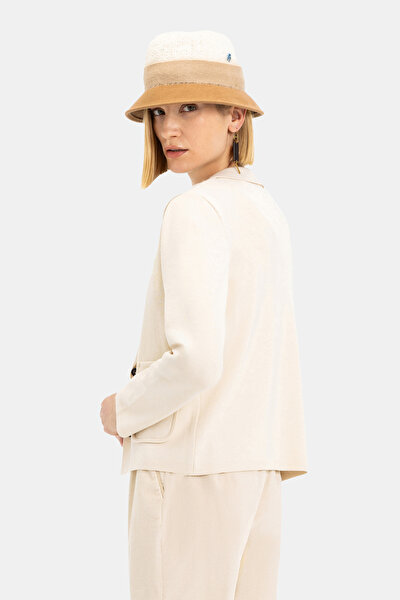 BEIGE JACKET 4