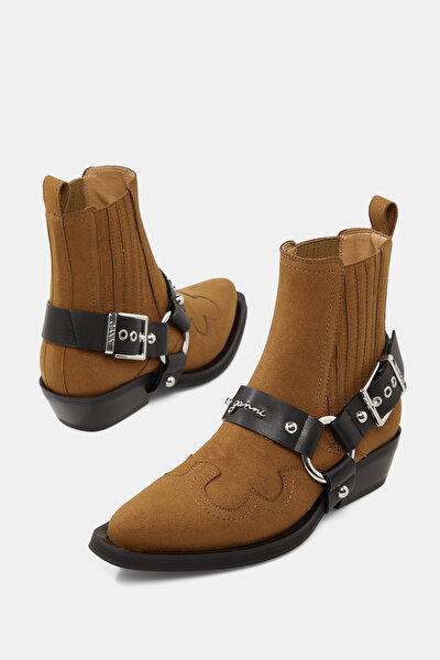BLACK BOOT 5