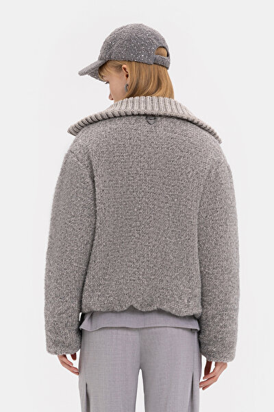 GREY COAT 3