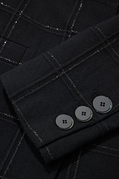 BLACK JACKET 13