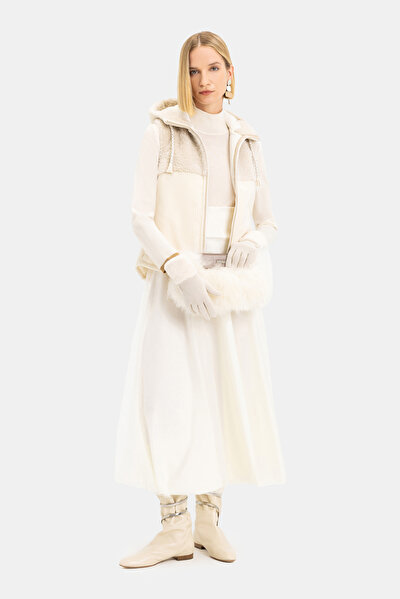 CREAM HOODIE VEST 4