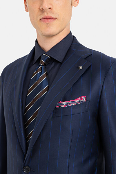 SUIT 3