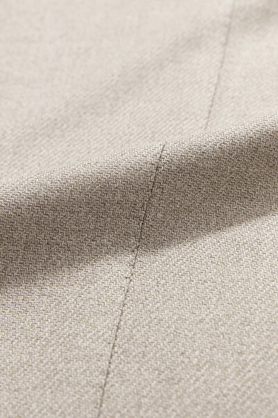 BEIGE JACKET 13