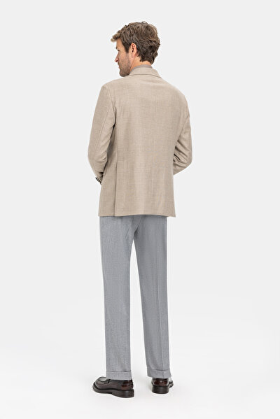 BEIGE JACKET 3