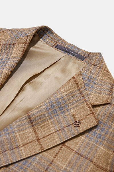 JACKET 8