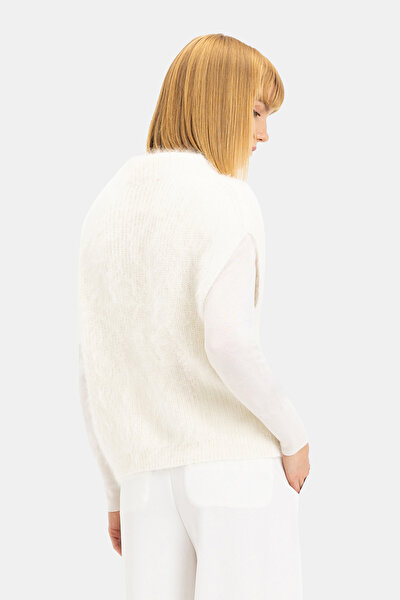 ECRU BASIC / ROUND NECKLINE 3