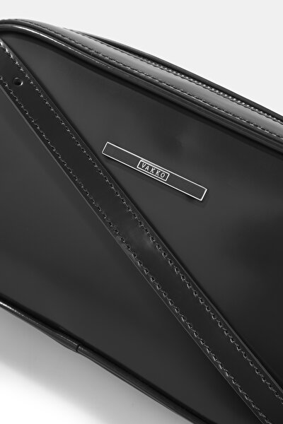 BLACK MONOGRAM LEATHER BAG 4