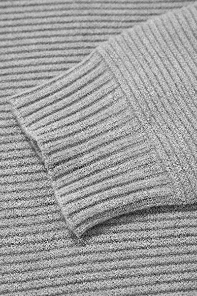 GREY  KNITWEAR 8