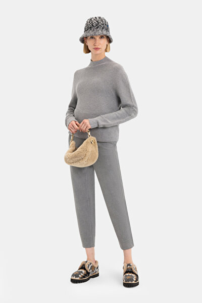 GREY  KNITWEAR 3