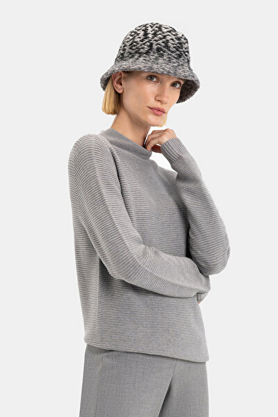 GREY  KNITWEAR 4