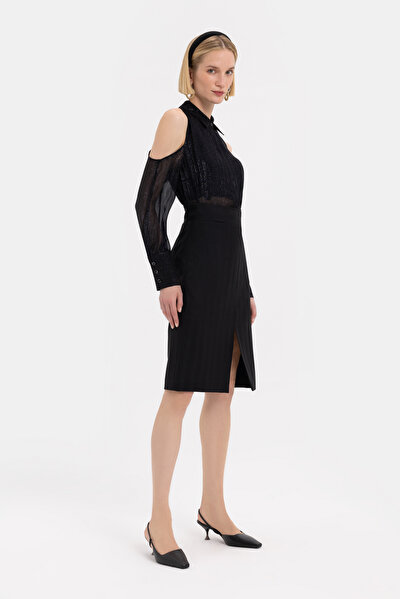 BLACK WOOL ABOVE THE KNEE SKIRT 8