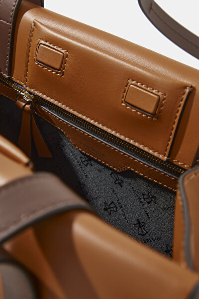 ORANGE LEATHER BAG 8
