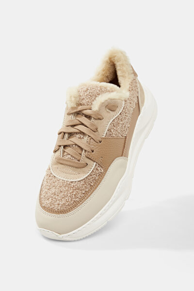 BEIGE ECO FUR SNEAKER 5
