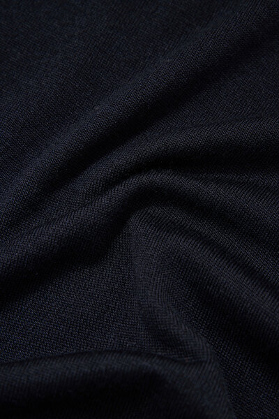 NAVY BLUE BASIC / ROUND NECKLINE TRICOT 4
