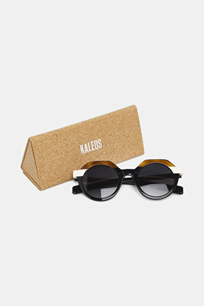 EYEWEAR 5