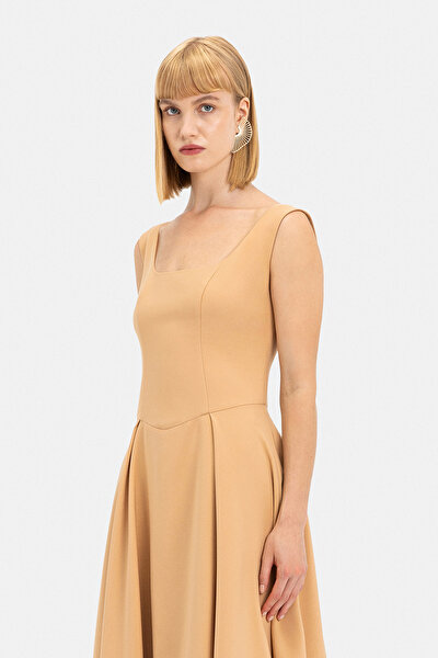 NATURAL SLEEVELESS DRESS 4