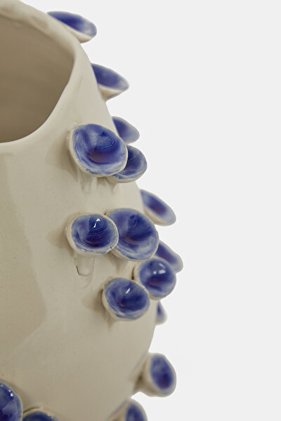 VASE 4