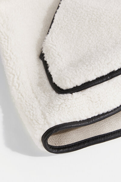 BLACK ECO FUR 10