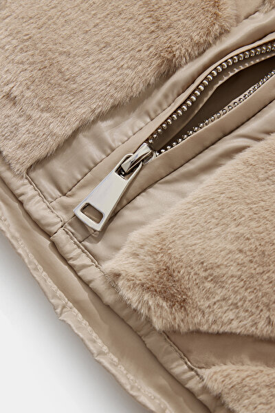 BEIGE ECO FUR 9
