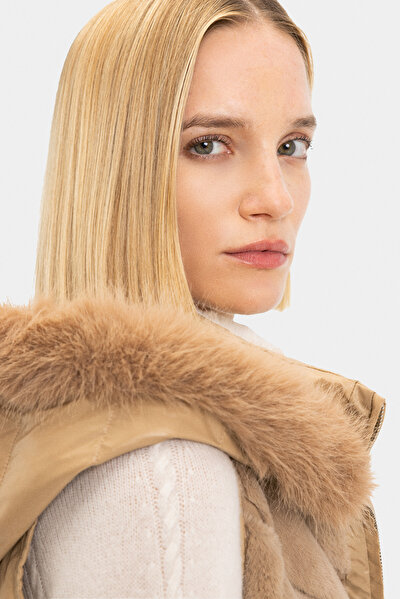 BEIGE ECO FUR 5