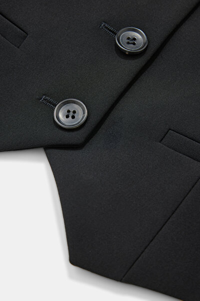 VEST 4