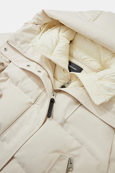 CREAM COAT 3