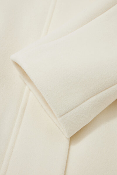 CREAM WOOL REEFER JACKET 4