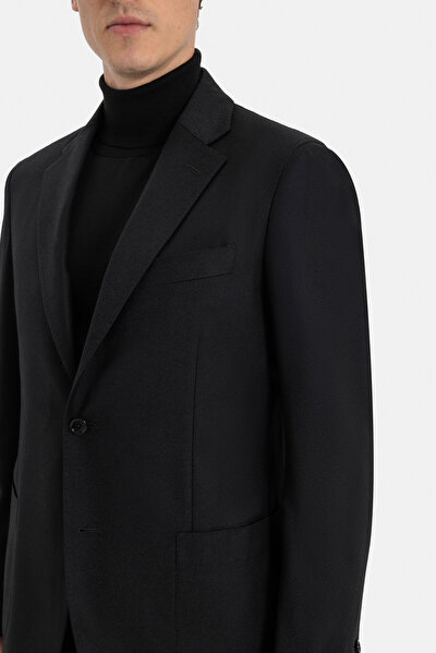 SUIT 3