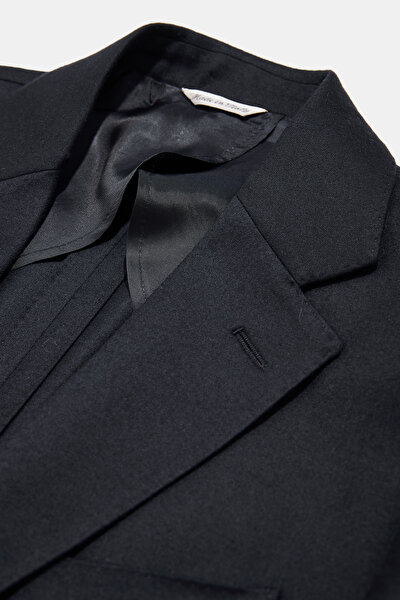SUIT 3