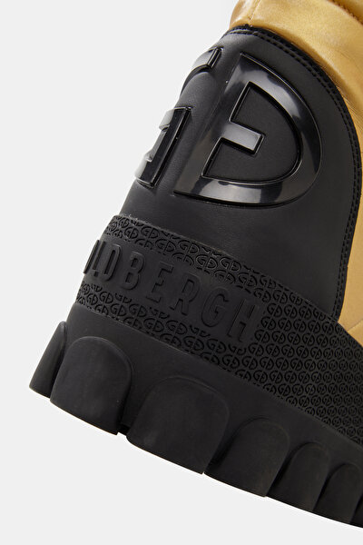 GOLD BOOT 4