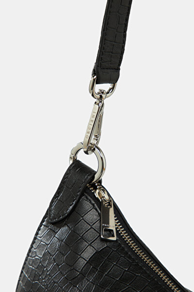 BLACK LEATHER BAG 5