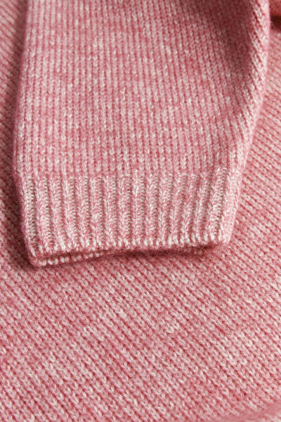 PEMBE TRİKO 10