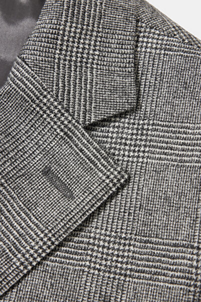 SUIT 13