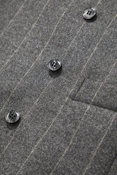 SUIT 14