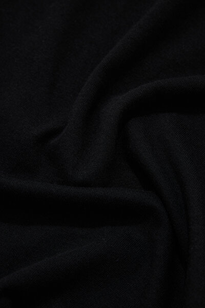 T-SHIRT 4