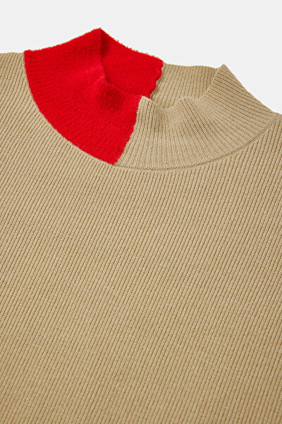 CREAM UPRIGHT COLLAR  KNITWEAR 8